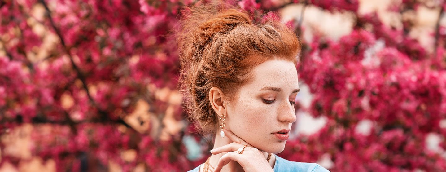 Einfache Hochsteckfrisuren für den Sommer für mittellanges bis langes Haar