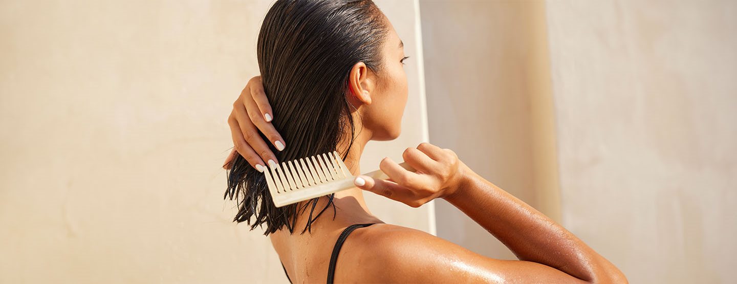 Apfelessig für glänzende Haare: Tipps von einer Kräuterpädagogin