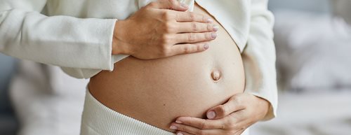 Schwanger mit 40: Das erwartet Sie beim späten Kinderwunsch laut Gynäkologin