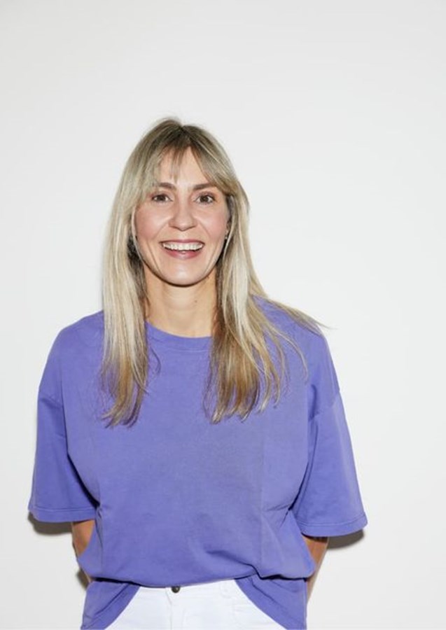 ACTIVE BEAUTY: dm Magazin für Beauty und Wohlbefinden plus Expertise vom dm friseur- & kosmetikstudio